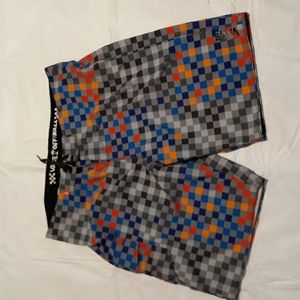 Vans off the wall shorts